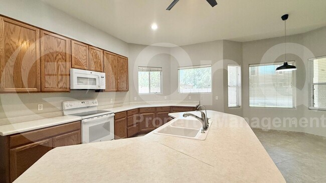 Building Photo - 119 E Joseph Way