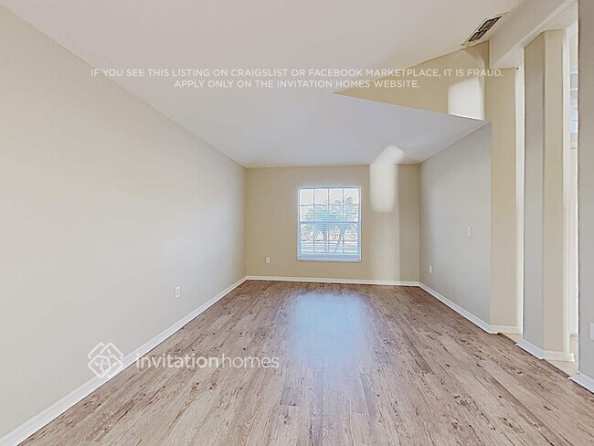 Building Photo - 3024 Julip Dr