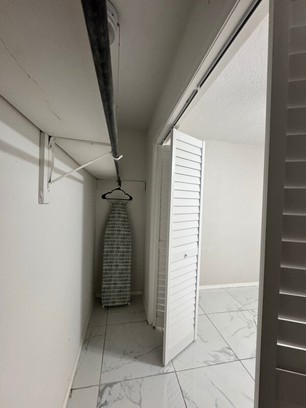 Foto del edificio - 7932 NW Crossland Cir