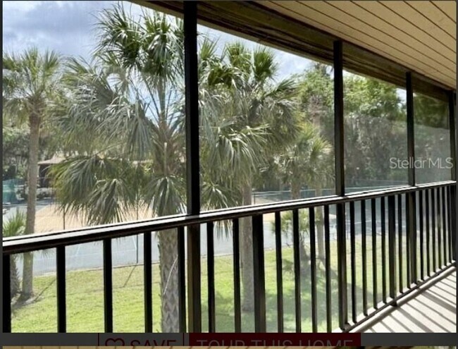 Foto del edificio - 130 Jasmine Woods Ct