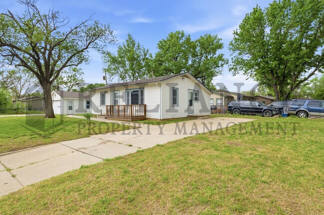 Foto del edificio - 1903 S Custer Ave