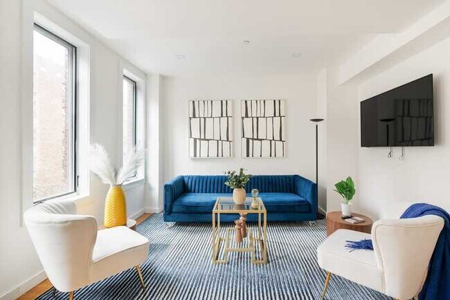 Foto del edificio - 13-3 I Brand New 4BR 3Bth Duplex Private R...