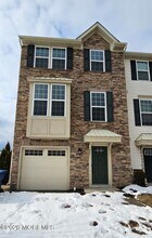 Building Photo - 201 Rio Grande Dr