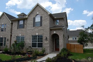 Building Photo - 22 Pine Needle Pl