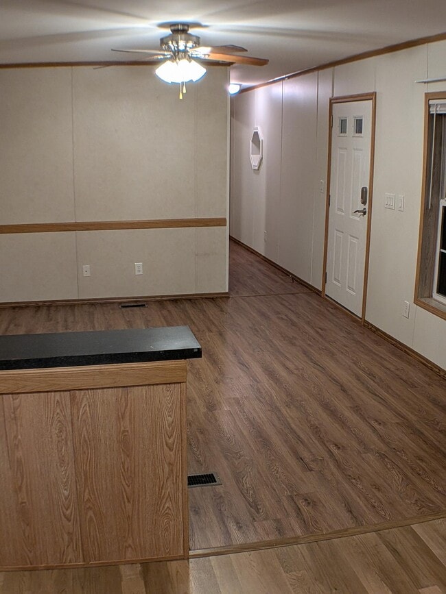 Foto del edificio - 47 Dudley Plz