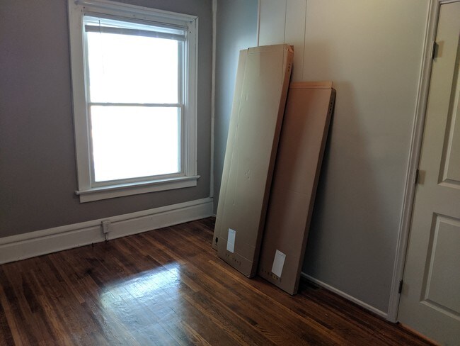 Foto del edificio - 1854 N 4th St