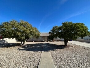 Building Photo - 16379 Kamana Rd