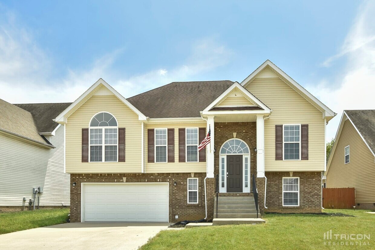 Primary Photo - 3479 Melrose Dr