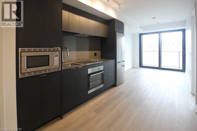 Photo du bâtiment - 1 Jarvis St