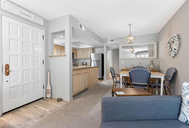 Building Photo - 621 N Pacific St