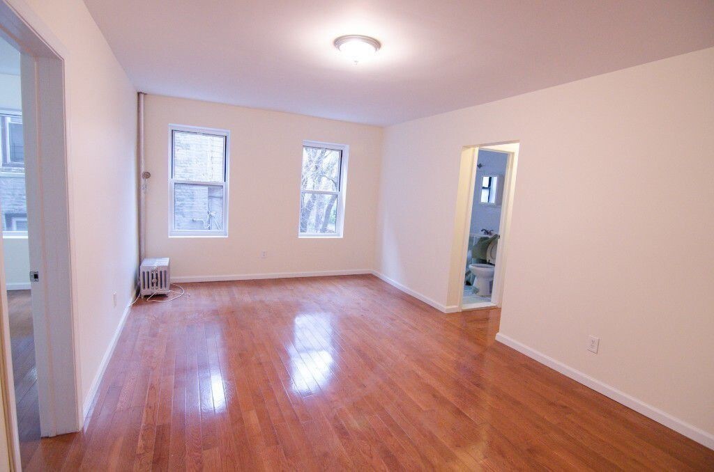 Primary Photo - 41-45 52nd St