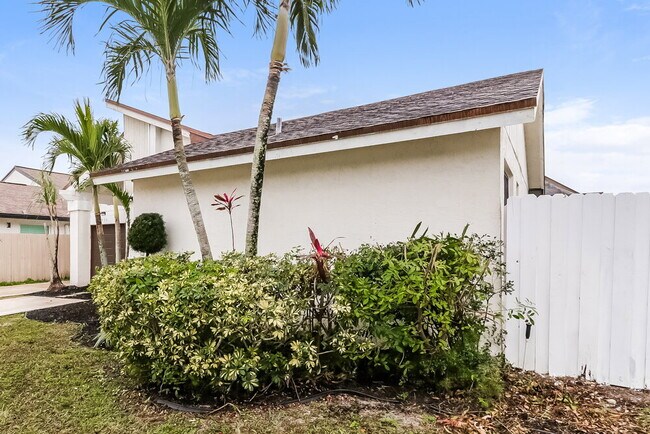 Foto del edificio - 11416 Whisper Sound Dr