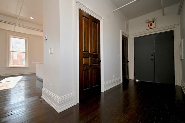 Foto del edificio - 738 York St