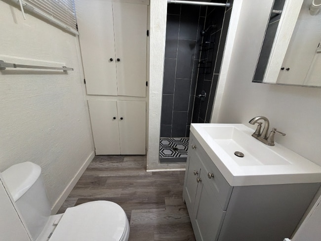 Building Photo - 2130 4th Ave