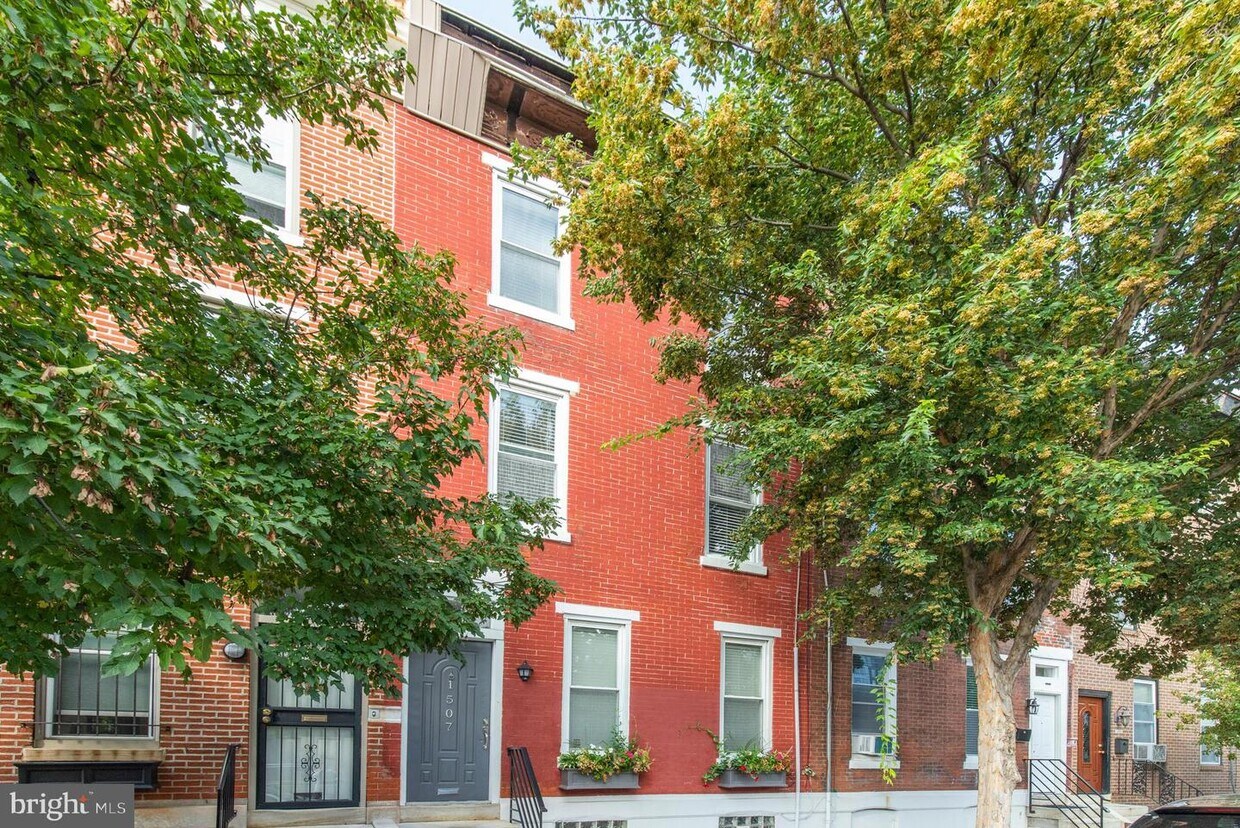 1507 Carpenter St, Philadelphia, PA 19146
