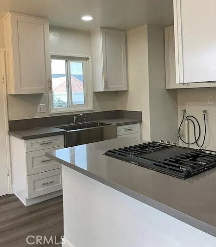 Foto del edificio - 229 Turner Ave