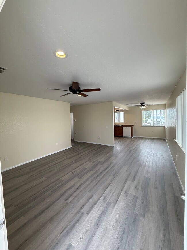 Foto del edificio - 13965 Smoketree St