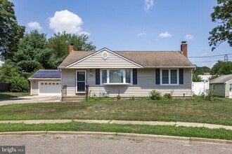 Building Photo - 109 Avaleen Pl