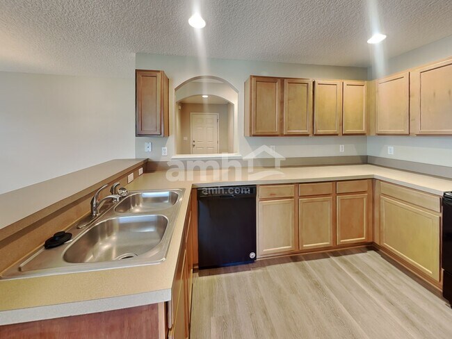 Foto del edificio - 3305 New Beginnings Ln