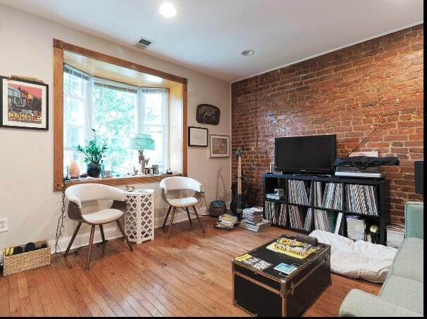 Photo - 212 T St NE House