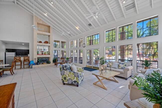 Foto del edificio - 8625 Fancy Finch Dr