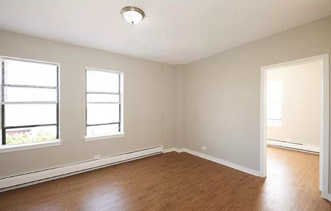 Foto del edificio - 7048 S Merrill Ave