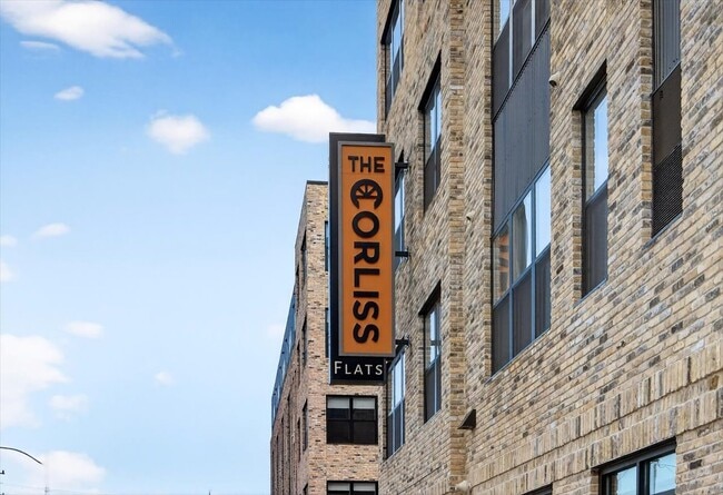 Building Photo - Corliss