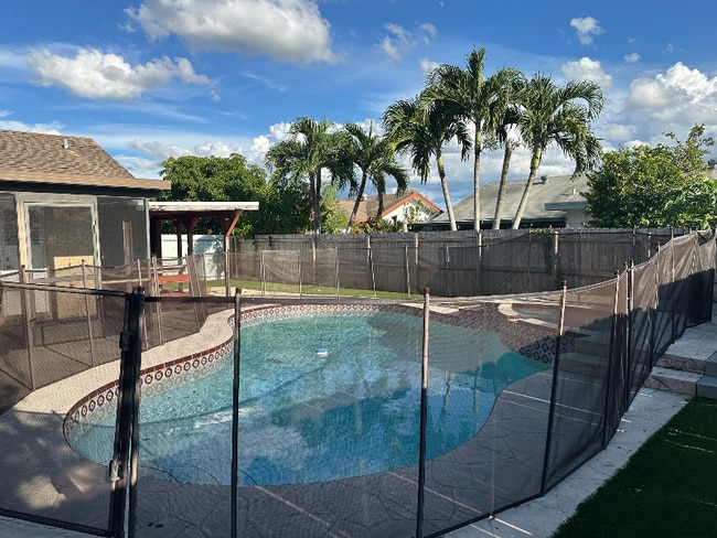 Photo - 8208 SW 12th Pl House