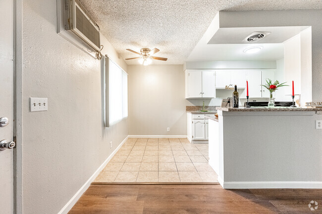 1BR, 1BA - 700SF - Dining Room - Rosemead Apartments II