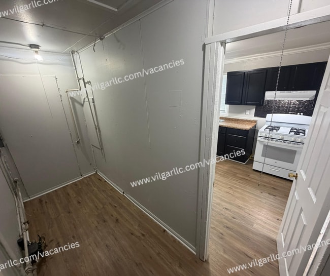 Building Photo - 4049 Tennessee St
