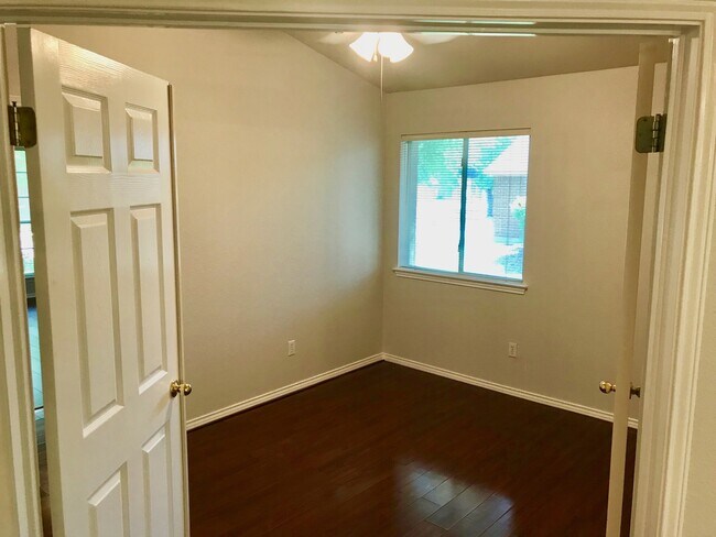 Foto del edificio - Cedar Park: Crossing at Carriage Hills