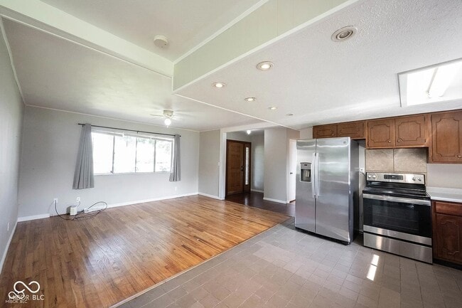 Building Photo - 13907 E 117th St