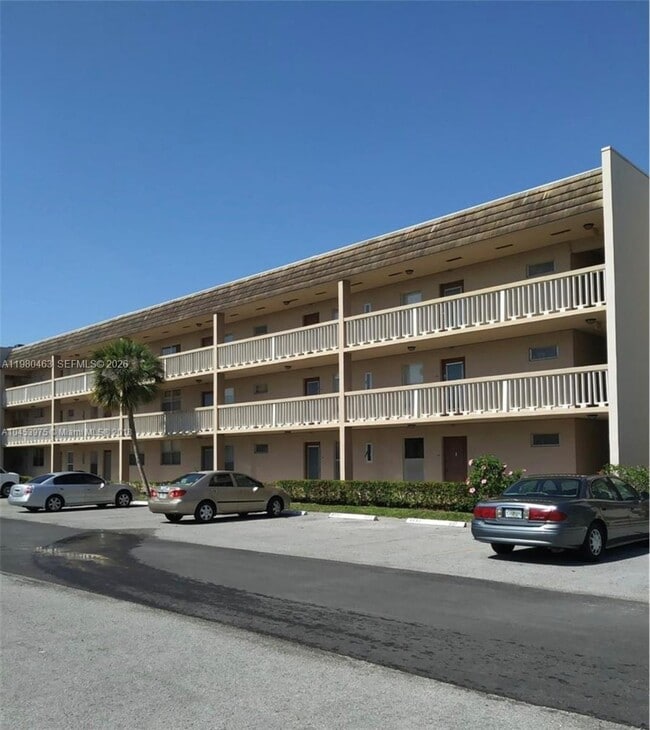 Building Photo - 6150 NW 62nd St