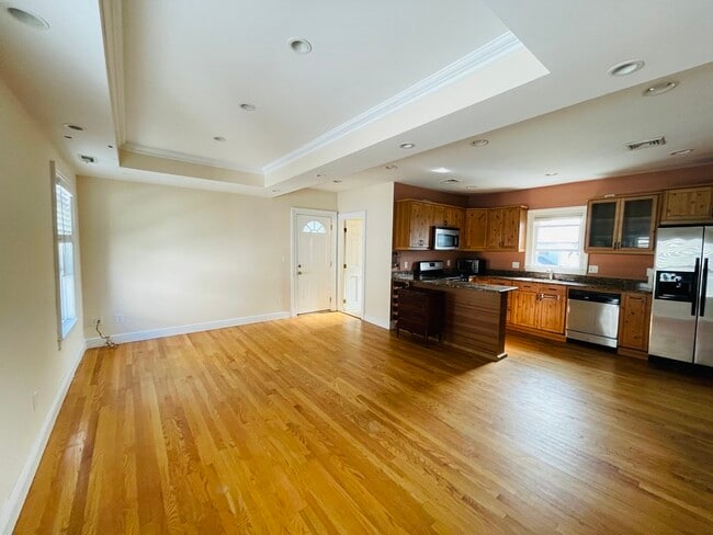 Photo - 18 Richardson St (Boston, MA) Apartment