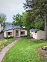 Building Photo - 2641 Lakeridge Ave