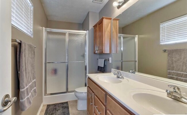 Building Photo - 4219 N 172nd Ave
