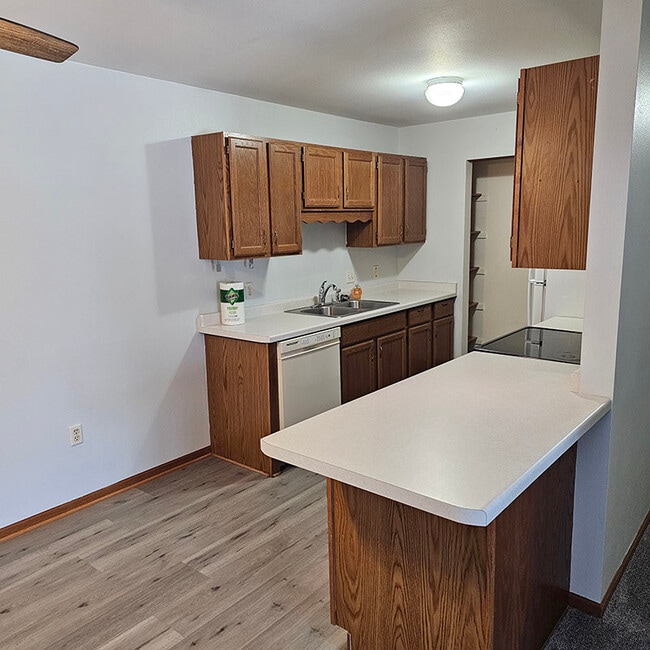 Building Photo - 284 Minz Park Cir