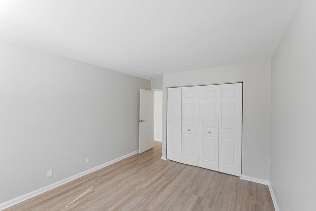 Building Photo - The Jefferson Apartments