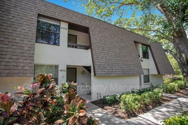 Foto del edificio - 4574 Ringwood Meadow