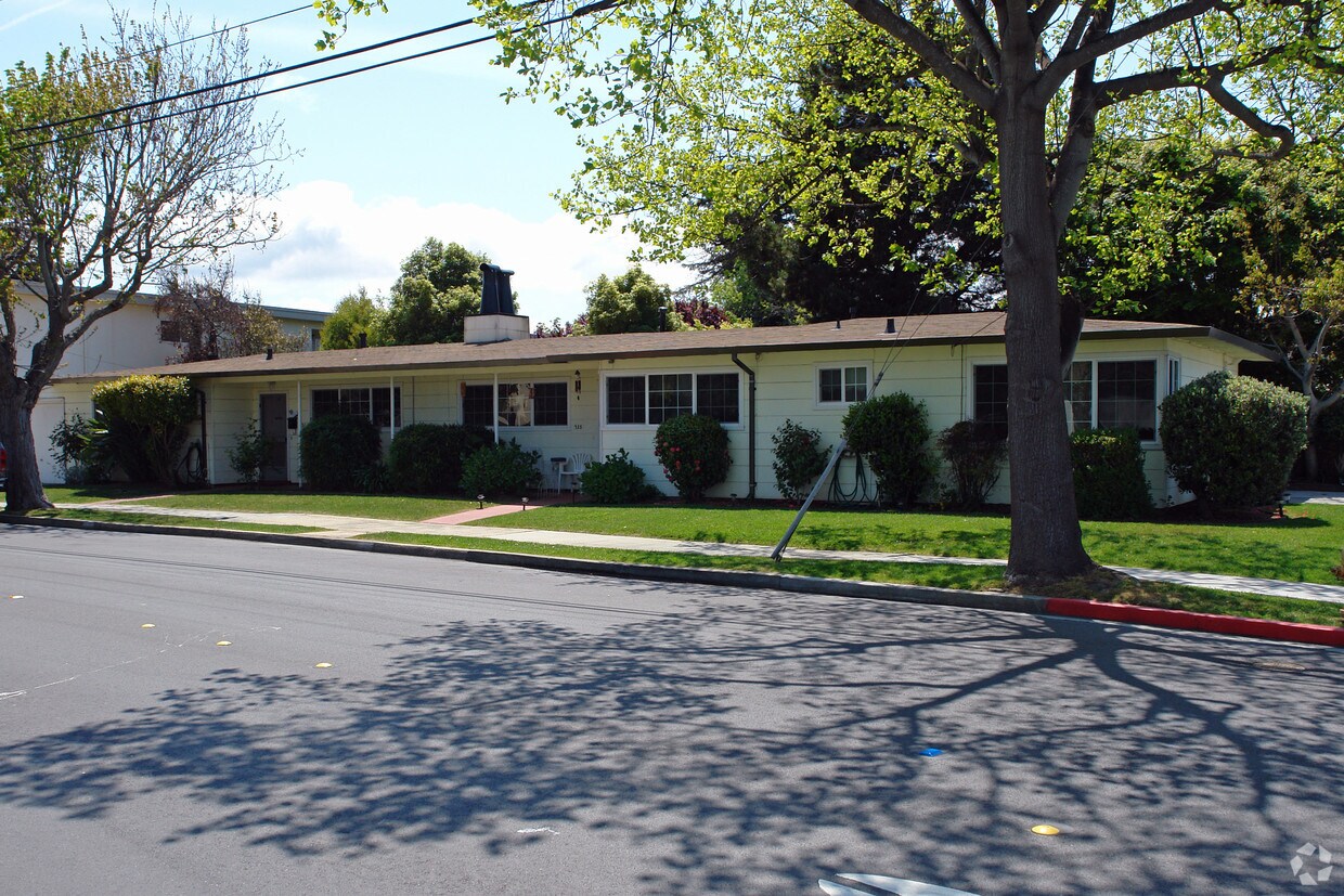 735 N Claremont St, San Mateo, CA 94401 Apartments in San Mateo, CA