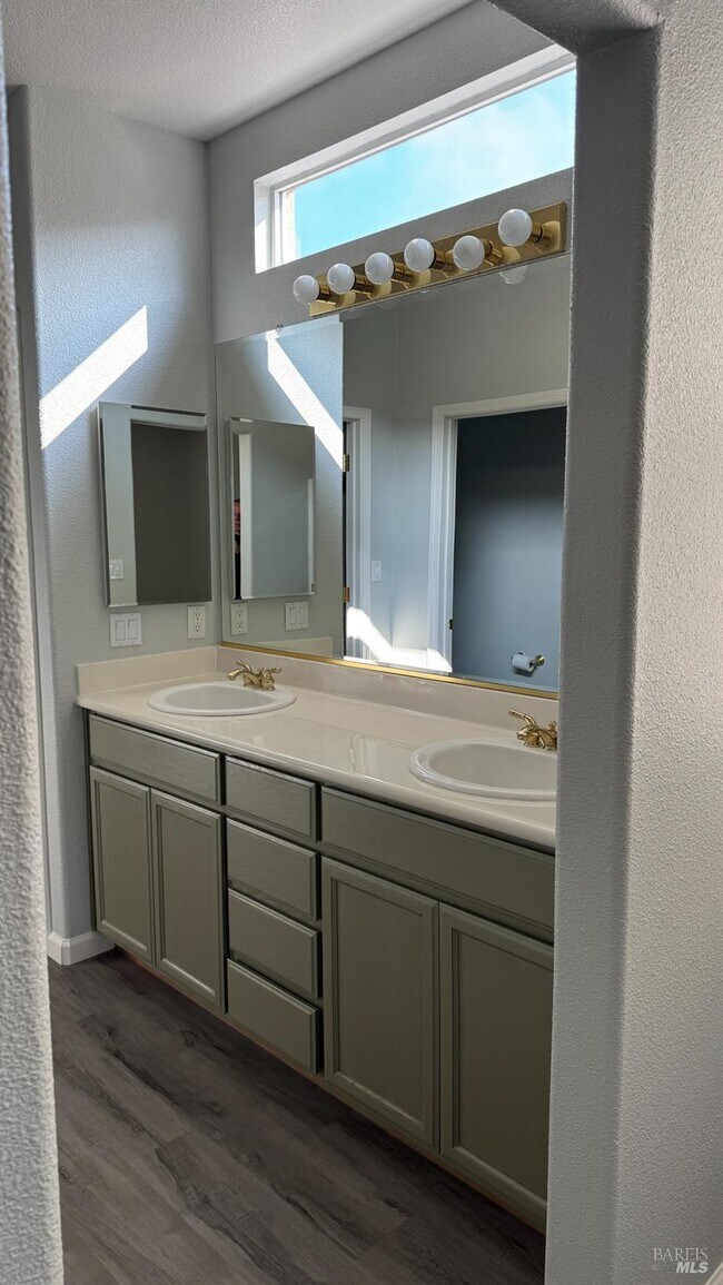 Foto del edificio - 364 Whistling Straits Way