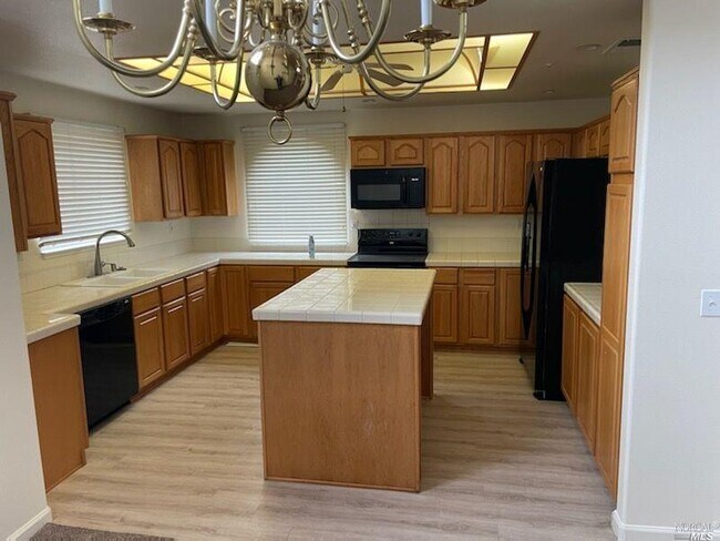 Building Photo - 308 Toscana Cir