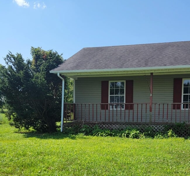 Building Photo - 5293 Roaring Springs Rd