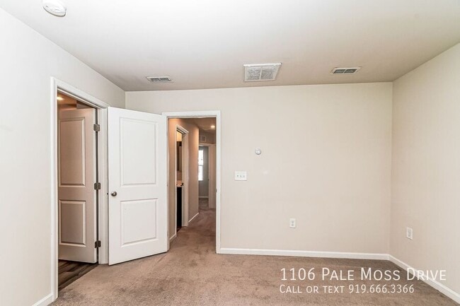 Building Photo - 1106 Pale Moss Dr