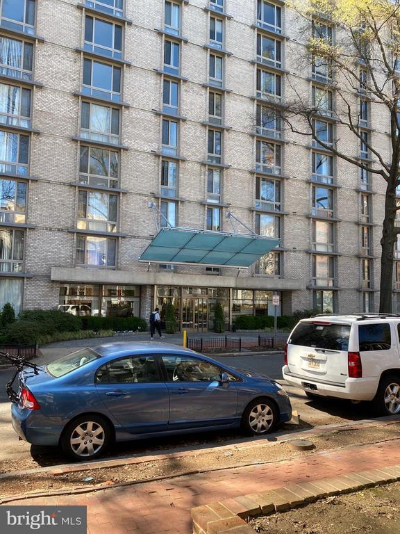 Foto del edificio - 940 25th St NW