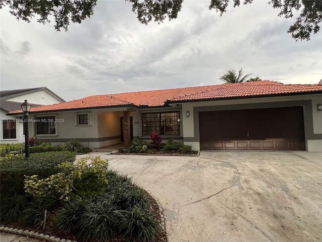 Building Photo - 8321 NW 167th Terrace
