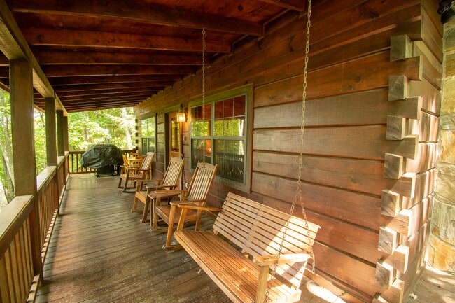 Foto del edificio - 423 Laurel Creek Road