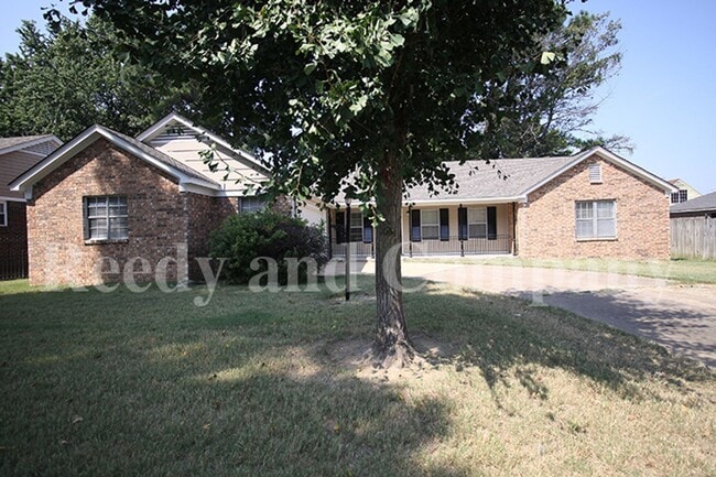Photo - Welcome to 3235 Fox Chase Drive! House