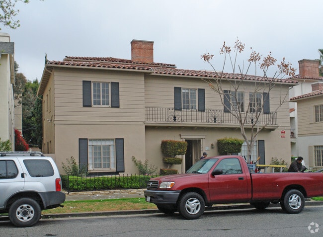 Building Photo - 144 S Camden Dr