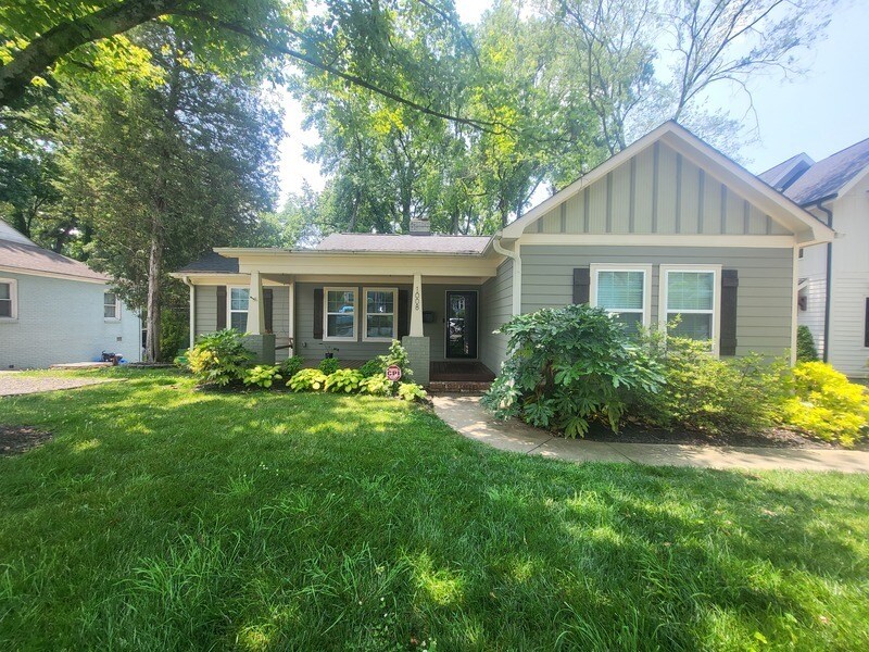 Primary Photo - 1008 Lunsford Pl